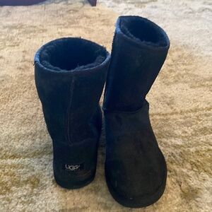 Black Ugg boots! Authentic. Size 9. Gently worn